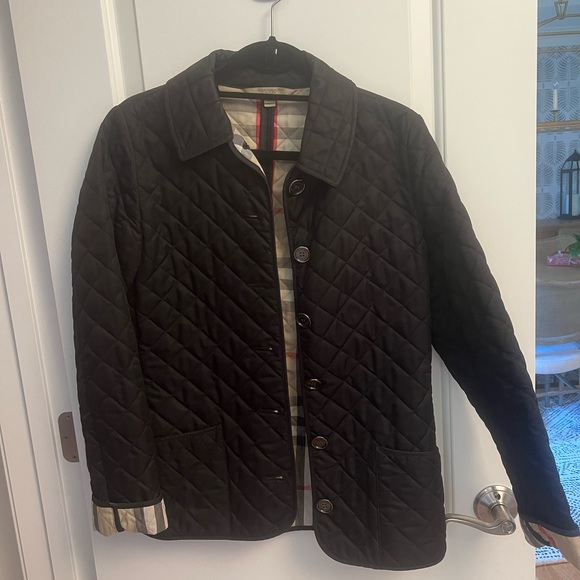 Burberry Black Quilted Jacket - Picture 1 of 3